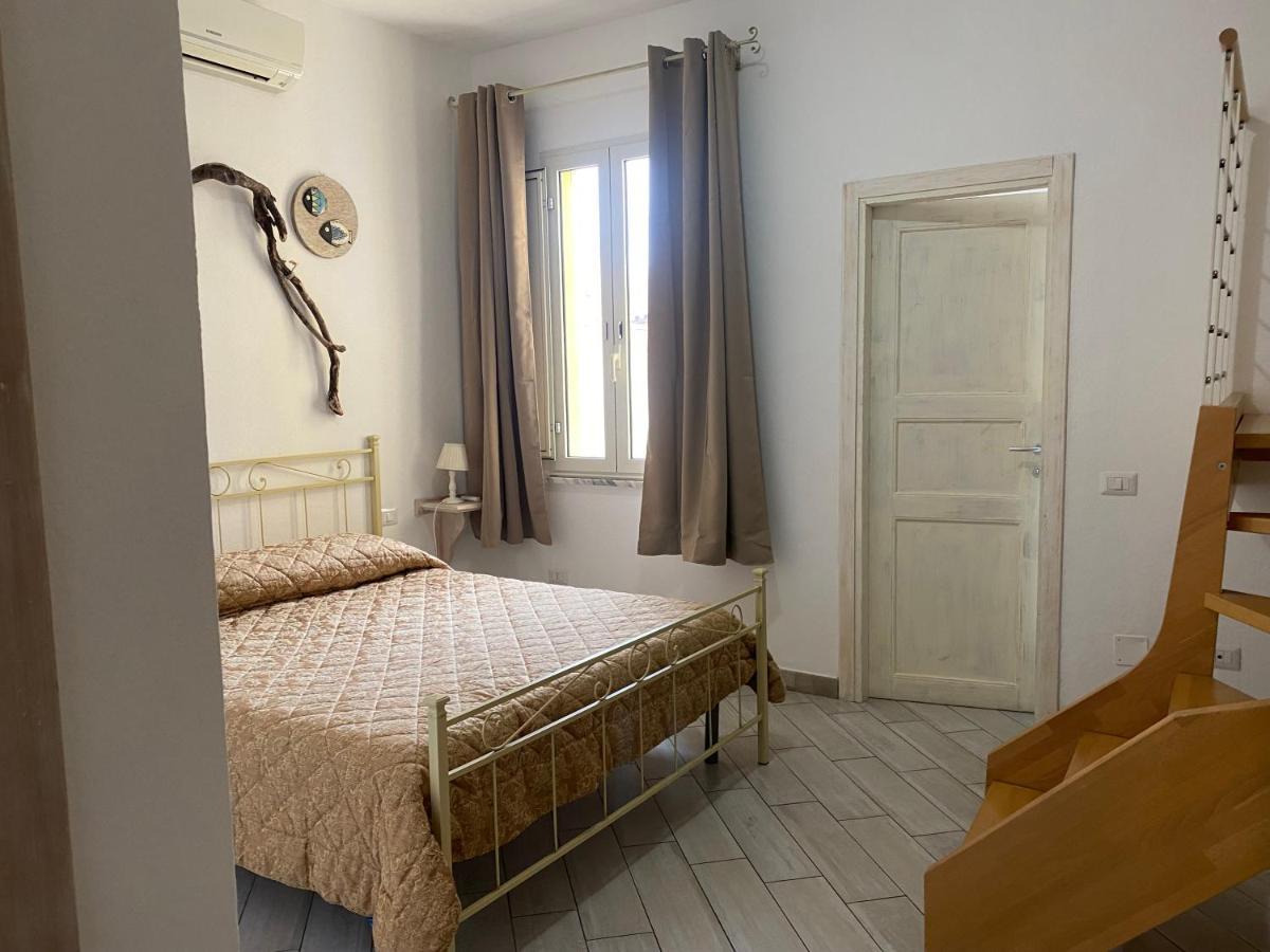 Casa Ilva Hotel La Maddalena  Eksteriør billede